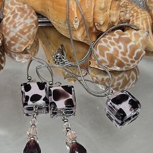 Elegant Black and Pink Jewelry Set